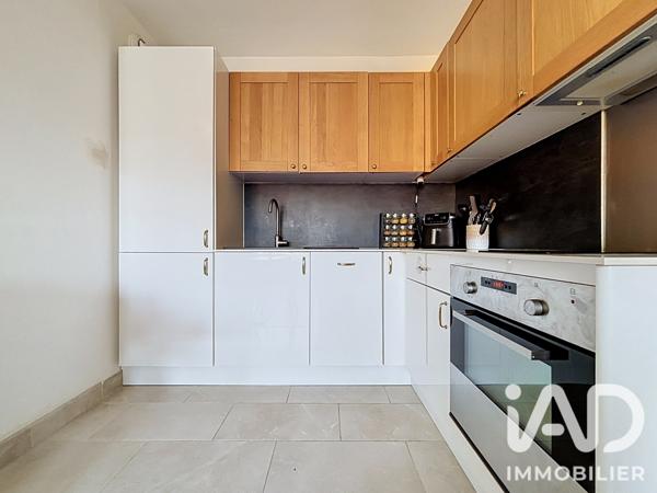 Appartement à vendre 2 pièces 47,02 m² Suresnes