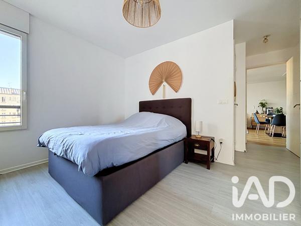 Appartement à vendre 2 pièces 47,02 m² Suresnes