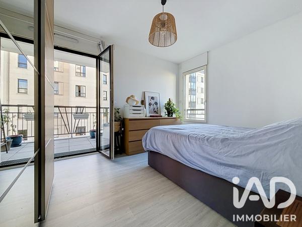 Appartement à vendre 2 pièces 47,02 m² Suresnes