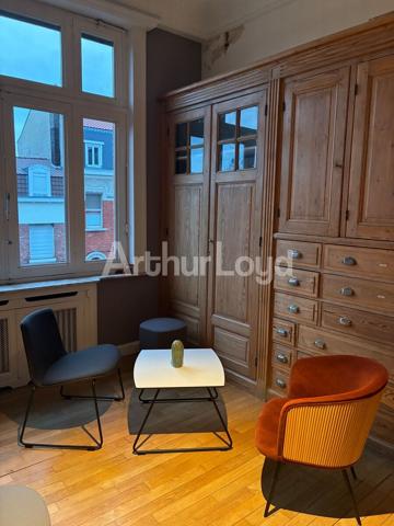 Maison de maître à vendre à Roubaix bureaux et jardin arboré exceptionnel