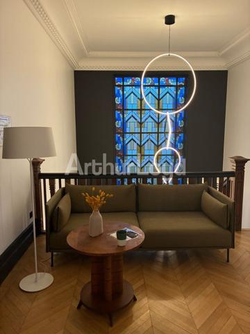 Maison de maître à vendre à Roubaix bureaux et jardin arboré exceptionnel
