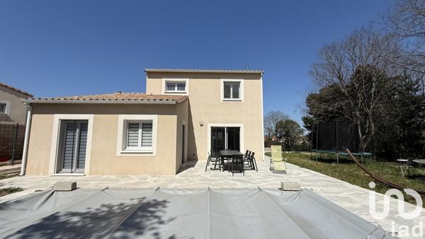 Maison 6 pièces de 131 m² à Bouillargues (30230)