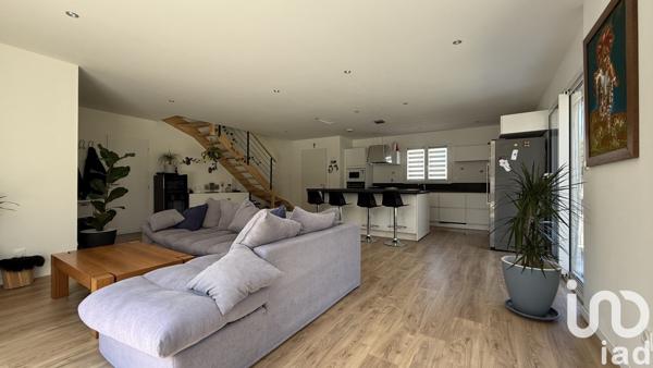 Maison 6 pièces de 131 m² à Bouillargues (30230)