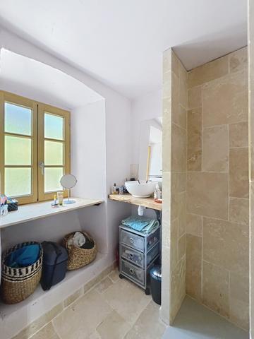 Sud Ardèche / Les Vans — Maison en pierres indépendante, 2 logements & jardin arboré