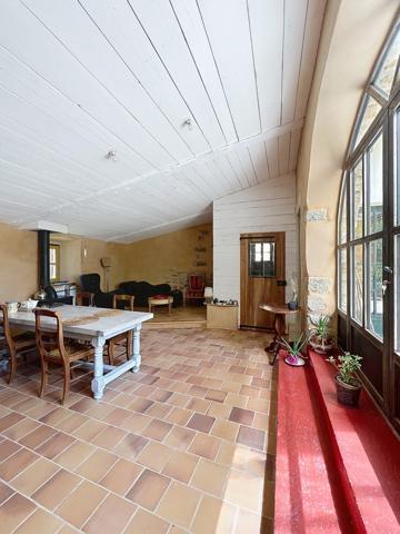 Sud Ardèche / Les Vans — Maison en pierres indépendante, 2 logements & jardin arboré