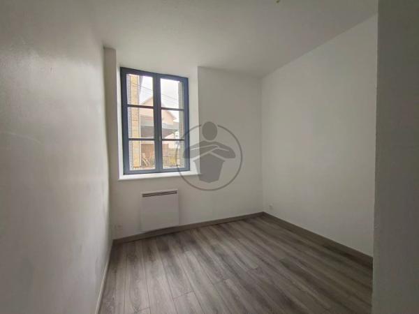 Location                                                      Appartement
                        
                     3 pièces                      70 m2                     à Baume-les-Dames