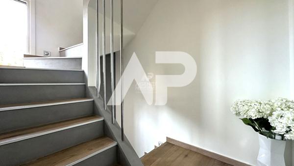 CHAVILLE - Rive Gauche - Maison récente avec 3/4 chambres 698 000 € **  - Référence  757-C