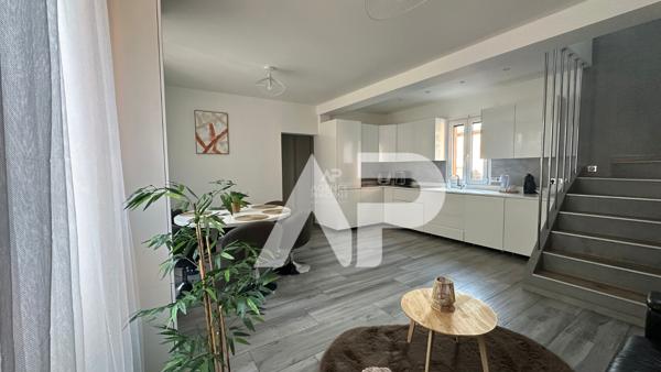 CHAVILLE - Rive Gauche - Maison récente avec 3/4 chambres 698 000 € **  - Référence  757-C