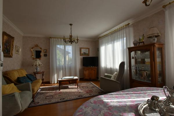 SAINT APOLLINAIRE – Maison 3 chambres avec sous-sol et jardin au calme