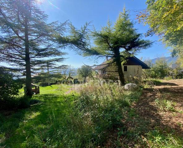 Terrain à vendre 807 m2. Hameau de Feigères-PERON (01)