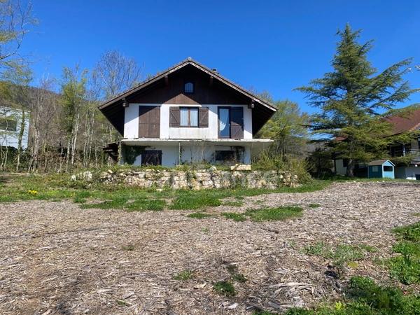 Terrain à vendre 807 m2. Hameau de Feigères-PERON (01)
