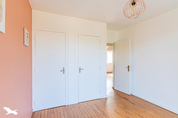 Maison 349 900 € Léognan 4 p 93 m² DPE E
