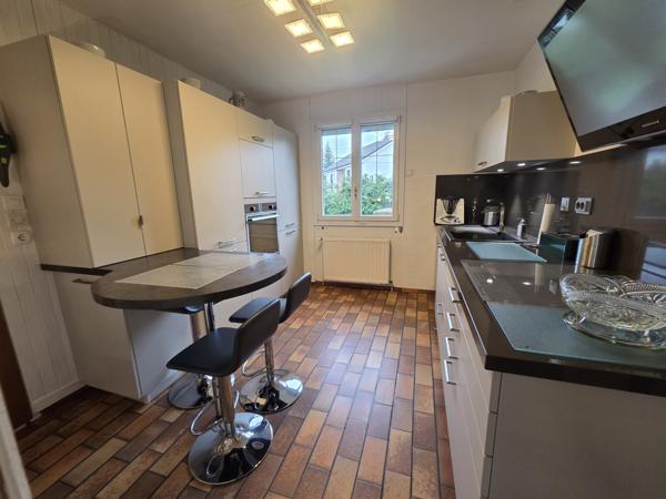 Bouzonville (57320) Maison 5 pièces sur sous-sol complet