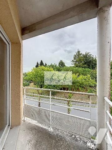 Appartement avec place de parking et cave