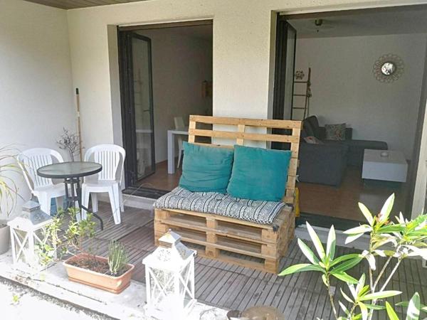 Appartement avec terrasse et jardin