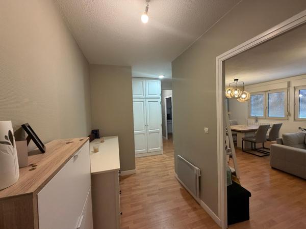 Appartement F2 de 60 m² avec ascenseur, cave et garage à Maizières-lès-Metz