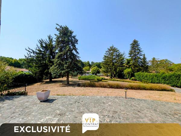 Maison Boutiers Saint Trojan 5 pièce(s) 152 m2 Exclusivité VIP