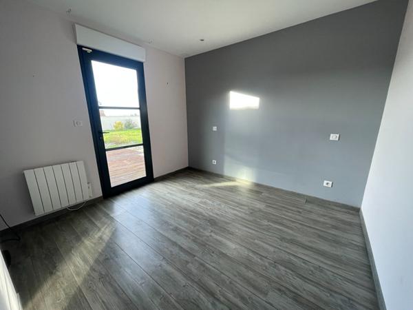 Plain-pied à 5 min de La Jarrie !,  
La jarrie 17220