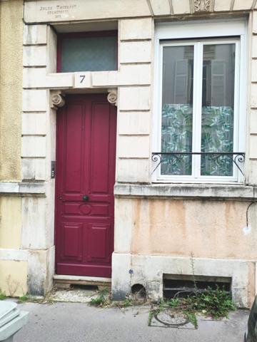 Idéal investisseur, ce bel immeuble sur 4 niveaux comprenant 3 appartements loués en plein coeur de Nancy