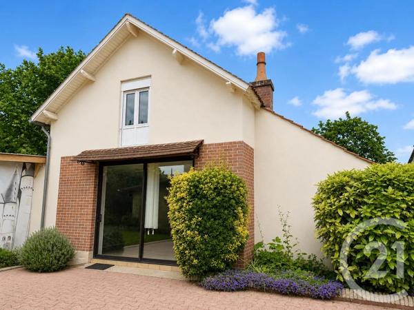 Maison à vendre  7 pièces - 216,71 m 2   EZY SUR EURE  - 27