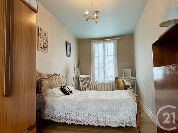 Maison à vendre  7 pièces - 216,71 m 2   EZY SUR EURE  - 27