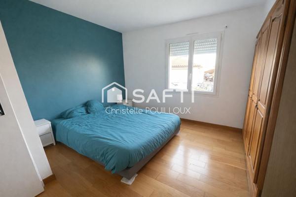 Maison de plain pied, 4 chambres, double garage