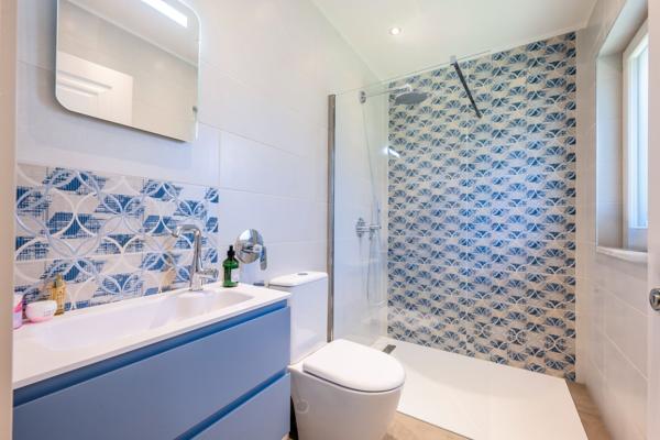 Vente Villa de luxe Cap D'Antibes 5 Pièces 240 m²
