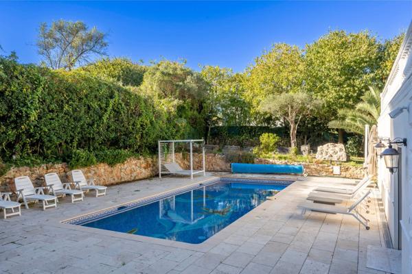Vente Villa de luxe Cap D'Antibes 5 Pièces 240 m²
