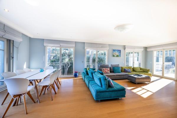 Vente Villa de luxe Cap D'Antibes 5 Pièces 240 m²