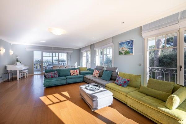 Vente Villa de luxe Cap D'Antibes 5 Pièces 240 m²