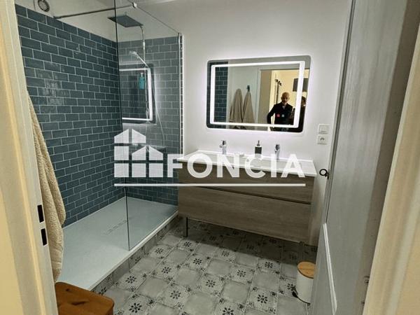 Location Appartement meublé 2 pièces 68.4 m² - 111 Cours du Maréchal Galliéni Bordeaux 33000