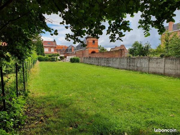 Grand terrain 564m2