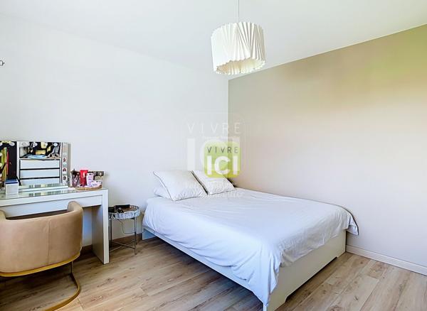 Maison de plain-pied - 4 chambres - Piscine chauffée