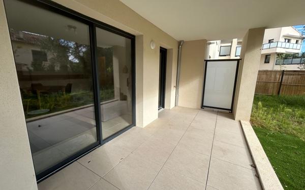 Appartement à vendre    3 pièces • 71,48 m2 Vaison-la-Romaine