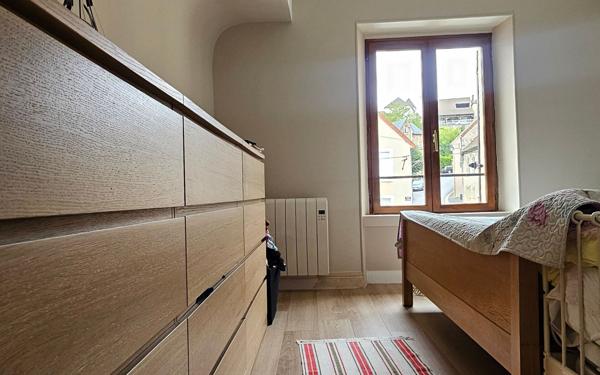 Maison à vendre    4 pièces •  Châtillon-sur-Marne