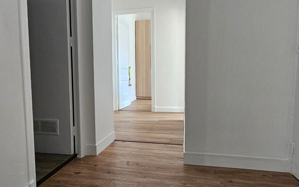 Maison à vendre    4 pièces •  Châtillon-sur-Marne