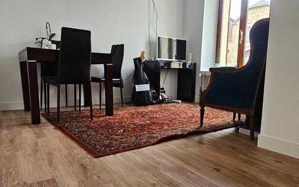 Maison à vendre    4 pièces •  Châtillon-sur-Marne