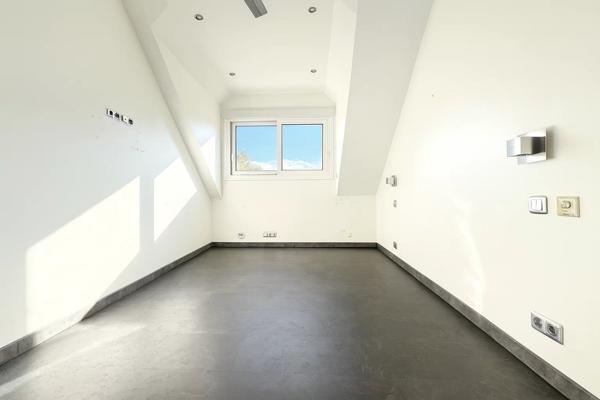 Vente Maison 6 pièces 141 m2 à Fontenay-Trésigny