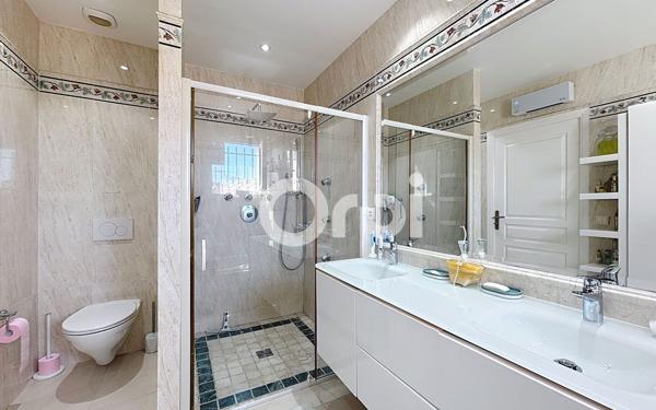 Maison à vendre    4 pièces •  Biot