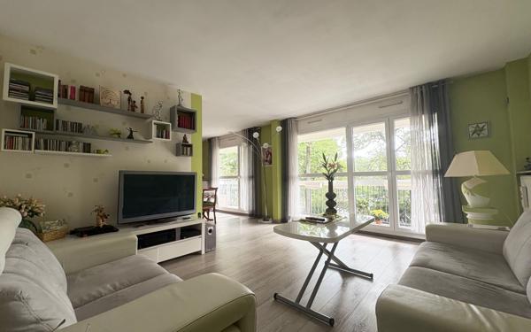 Appartement à vendre    4 pièces • 80 m2 Brunoy