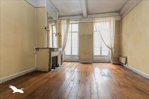 Appartement à vendre |  Pau |  5 pièces | 143 m²