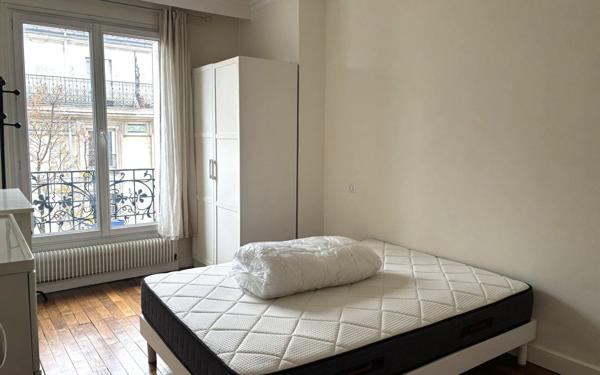 Appartement à louer    2 pièces • 42,85 m2 Les Lilas