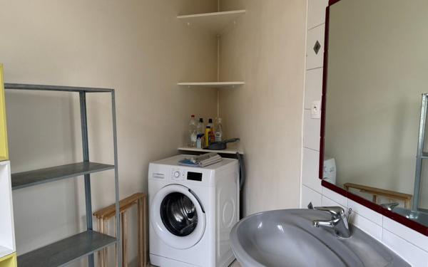 Appartement à louer    2 pièces • 42,85 m2 Les Lilas