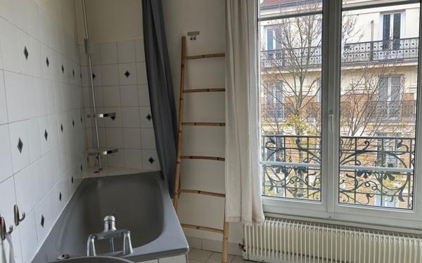 Appartement à louer    2 pièces • 42,85 m2 Les Lilas