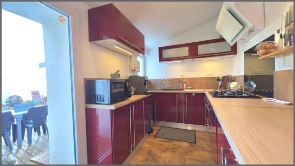 Maison 4 chambres + bureau et T2 rénovés au cœur de Saint-Georges