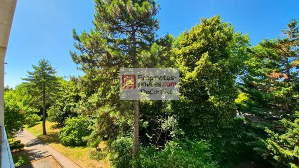 Lumineux 3 pièces 63 m2 vue dégagée Versailles