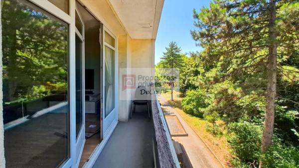 Lumineux 3 pièces 63 m2 vue dégagée Versailles