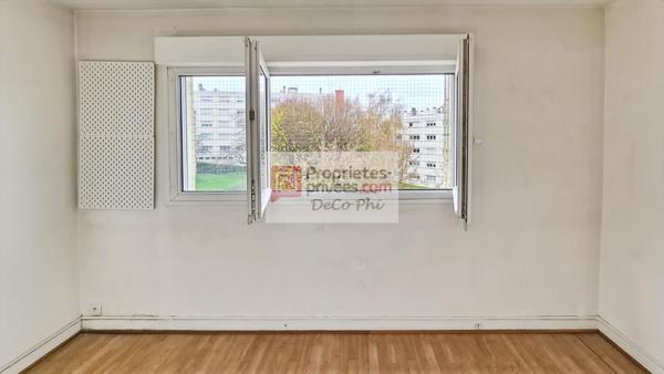 Lumineux 3 pièces 63 m2 vue dégagée Versailles