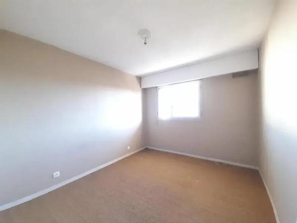 Appartement à louer 2 pièces 48m²