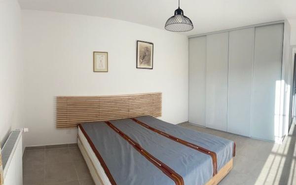 Appartement à vendre    2 pièces • 48,55 m2 Ollioules